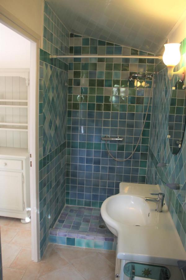 le bien placé Salernes Extérieur photo